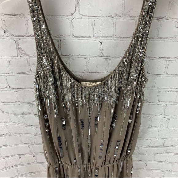 Arden B. 100% Silk Art Deco Sequin Tunic Tank - Picture 4 of 7